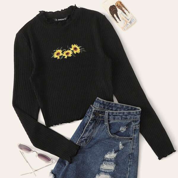 

Plus Lettuce Trim Sunflower Embroidery Top, Black
