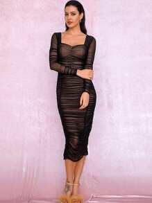 LOVE&LEMONADE vestido ajustado con malla fruncido de sweetheart - Negro - Ver 3