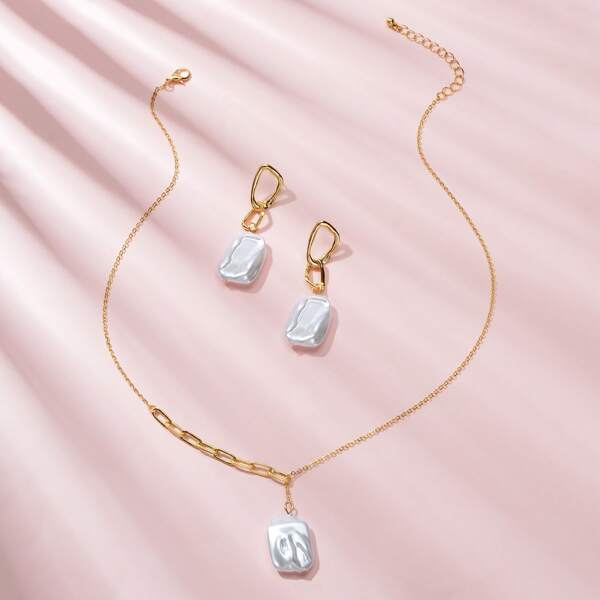 

3pcs Faux Pearl Charm Necklace & Earrings