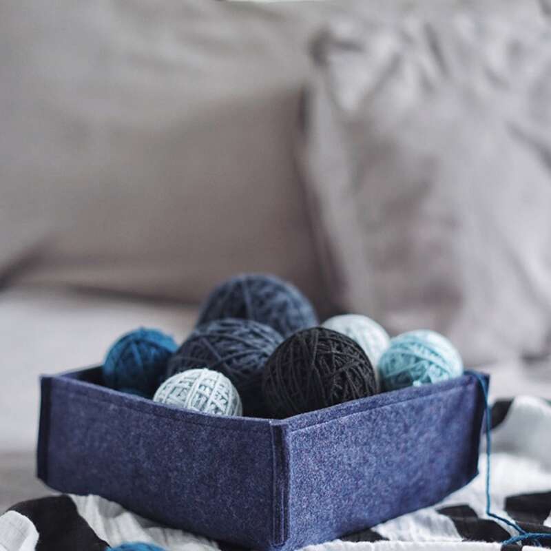 

1pc Solid Felt Storage Basket, Multicolor