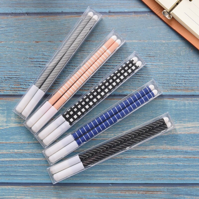 

2pcs Random Simple Stripe Pattern Gel Pen