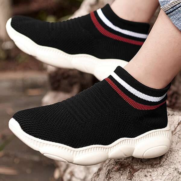 

Girls Striped Detail Wide Fit Sneakers, Black