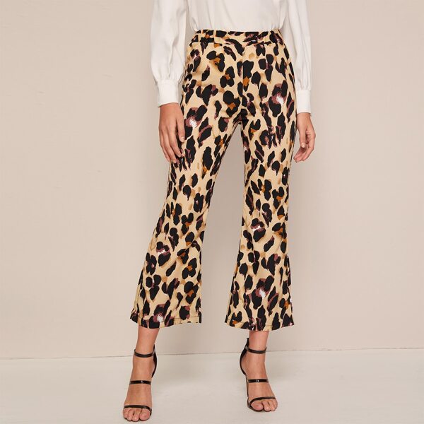 

Allover Print Flare Leg Crop Pants, Multicolor