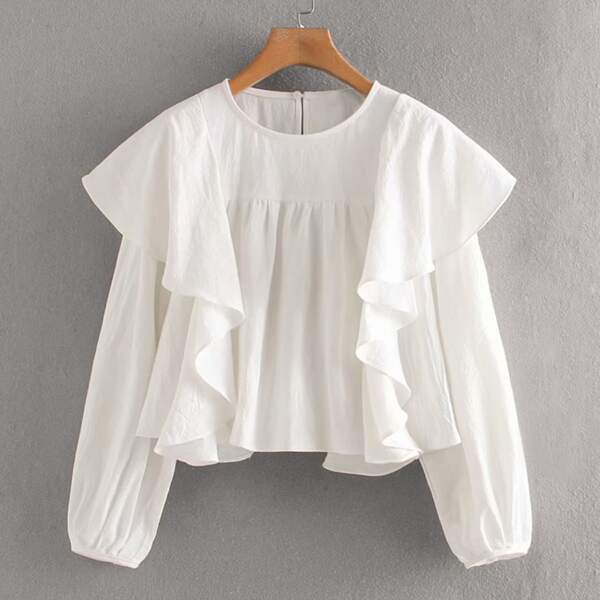 

Exaggerated Ruffle Buttoned Keyhole Back Top, White