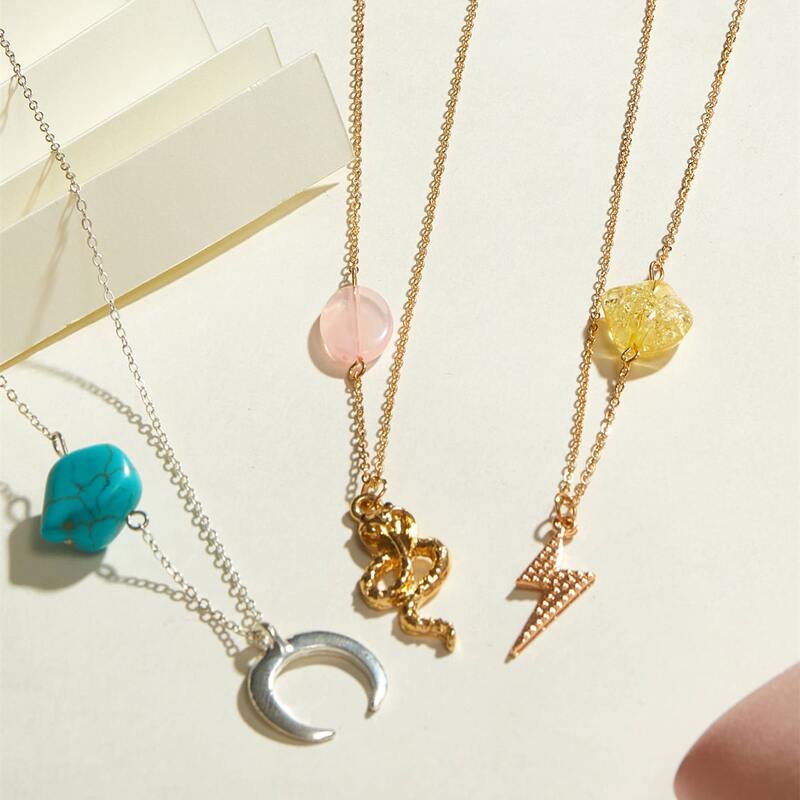 

3pcs Moon & Lighting Charm Necklace, Multicolor