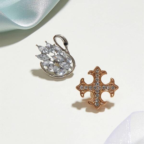 

2pcs Rhinestone Engraved Swan & Cross Design Brooch, Multicolor