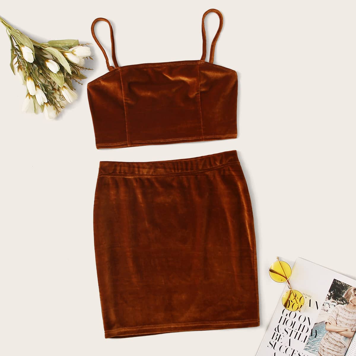 

Solid Velvet Cami Top and Bodycon Skirt Set, Brown