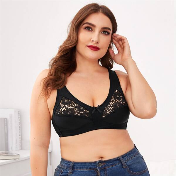 

Plus Contrast Lace Bralette, Black