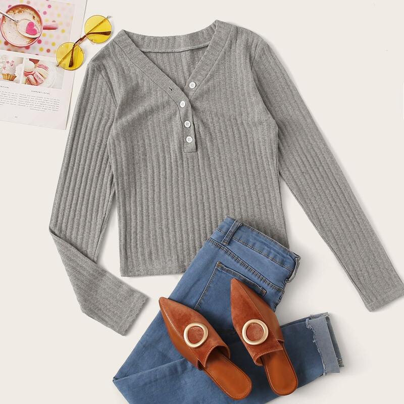 

Solid V-neck Long Sleeve Ribbed Tee, Grey