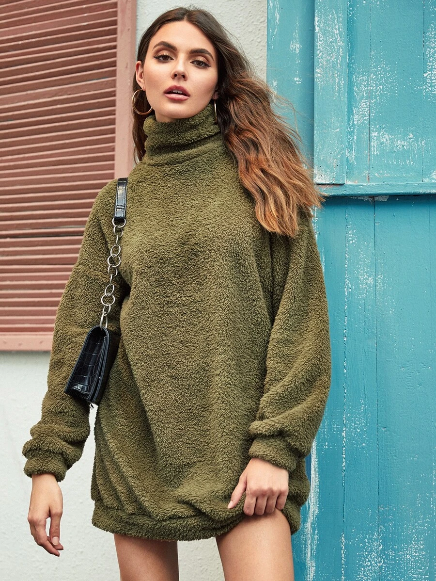 SHEIN 高領落肩絨毛連衣裙 - 軍綠色 - 查看 1
