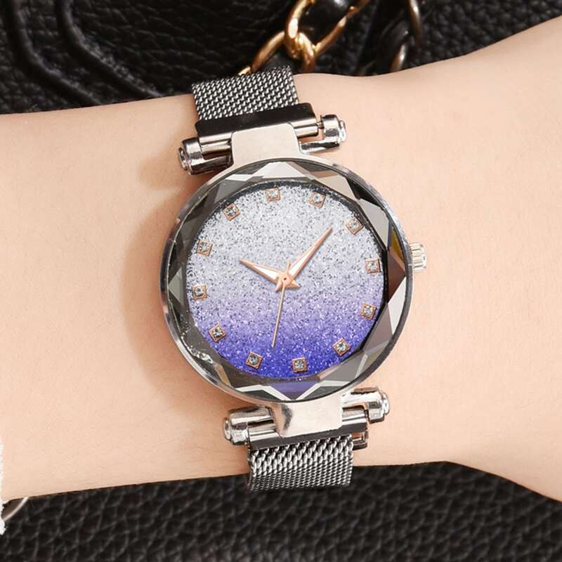 

Mesh Strap Glitter Dial Watch