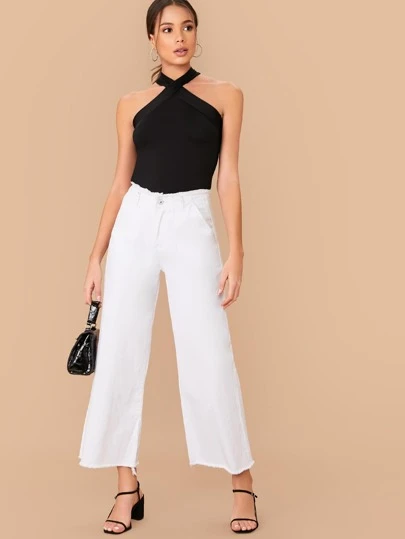 SHEIN BAE Top halter delgado unicolor con tiras cruzadas