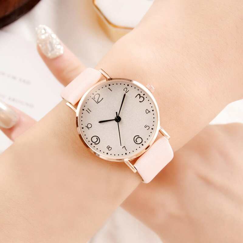 

1pc Minimalist PU Leather Strap Quartz Watch