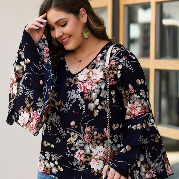 

Plus Floral Print Flounce Sleeve Blouse, Multicolor