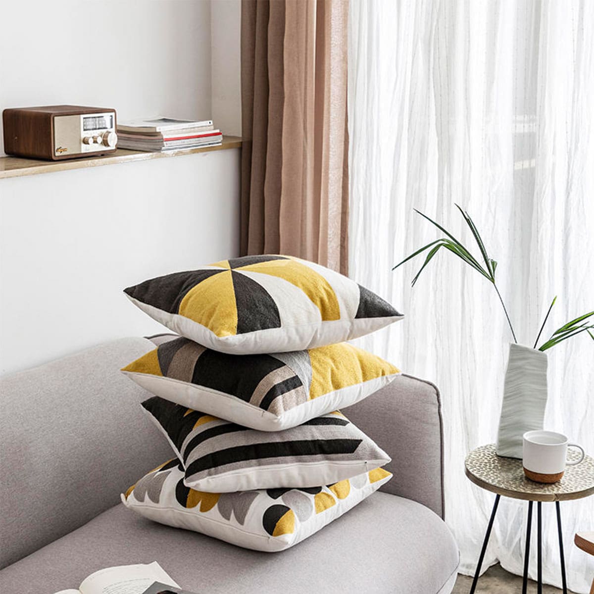 

1pc Geometric Pattern Cushion Cover Without Filler, Multicolor