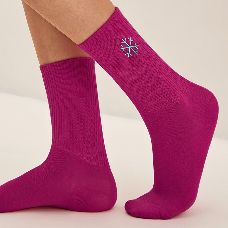 

1pair Snowflake Embroidery Socks, Pink