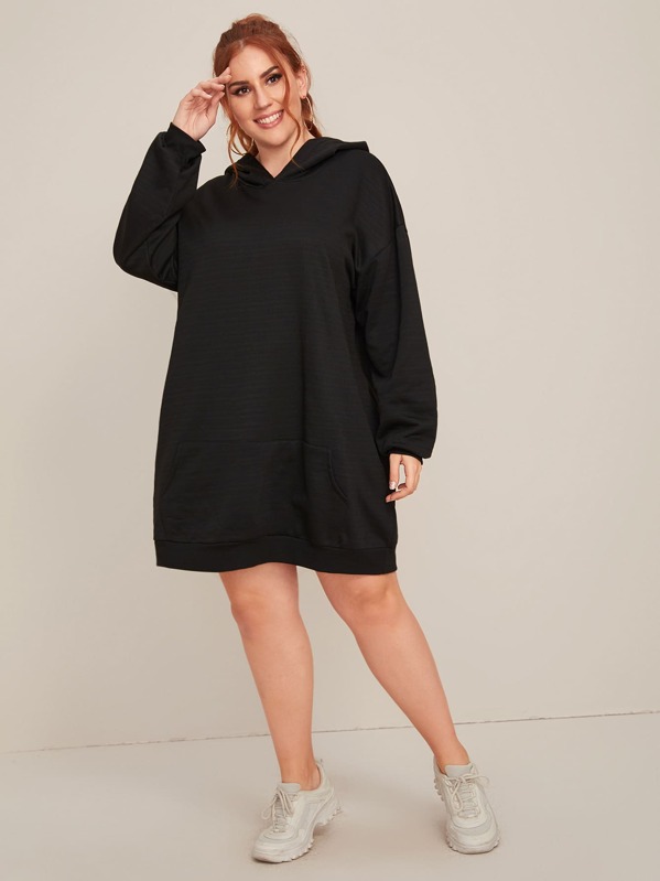 

Plus Graphic Patched Hooded Sweatshirt Dress, Black, Mafe