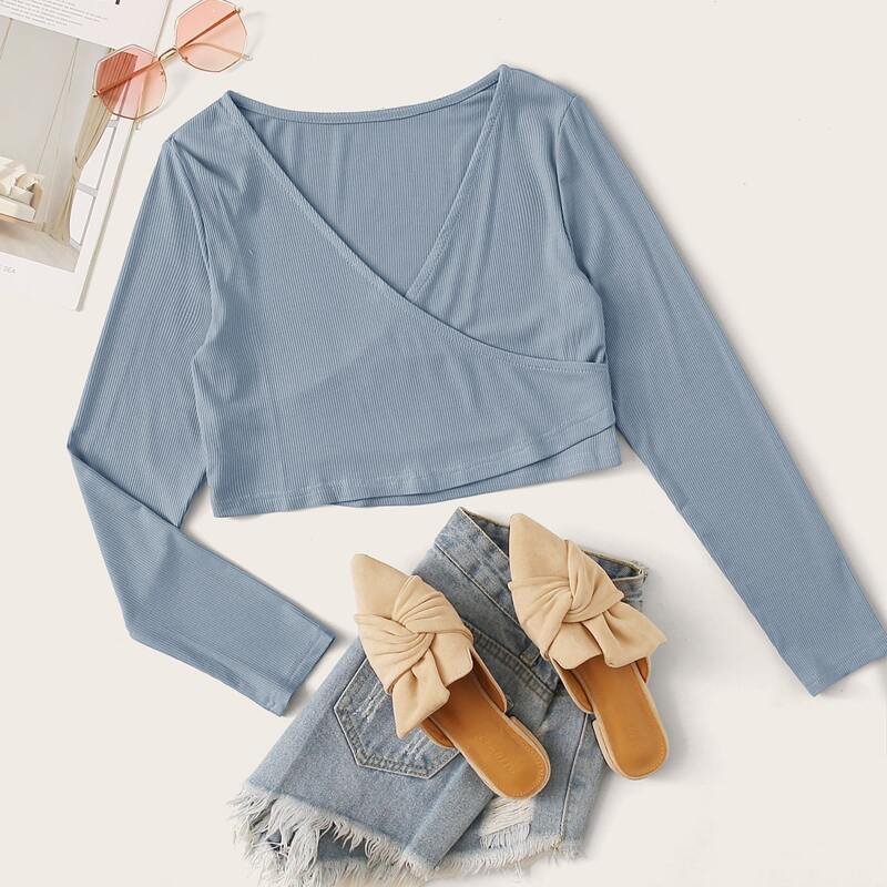 

Solid Surplice Front Long Sleeve Crop Tee, Blue