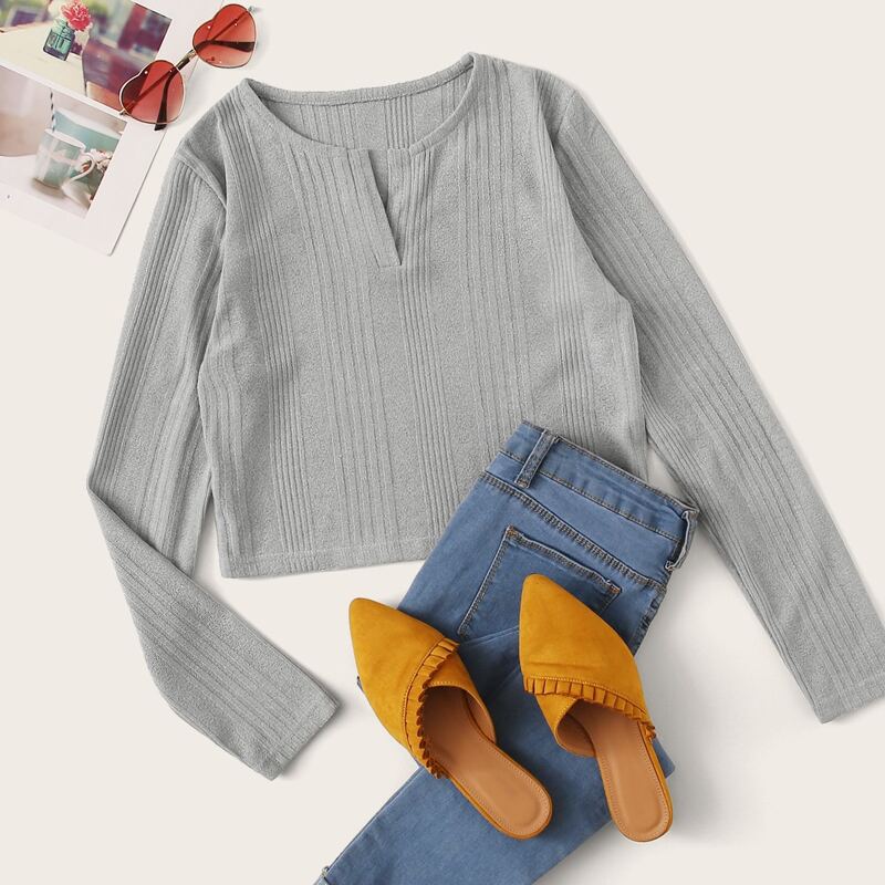 

Solid Notch Neck Crop Tee, Grey