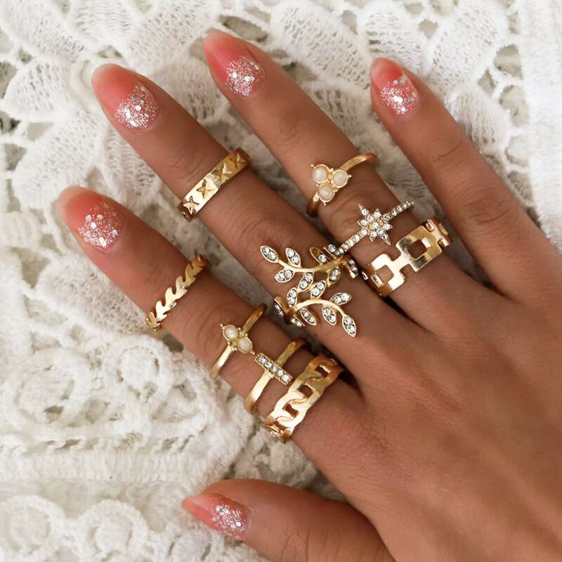 

9pcs Geometric Hollow Ring Set, Gold