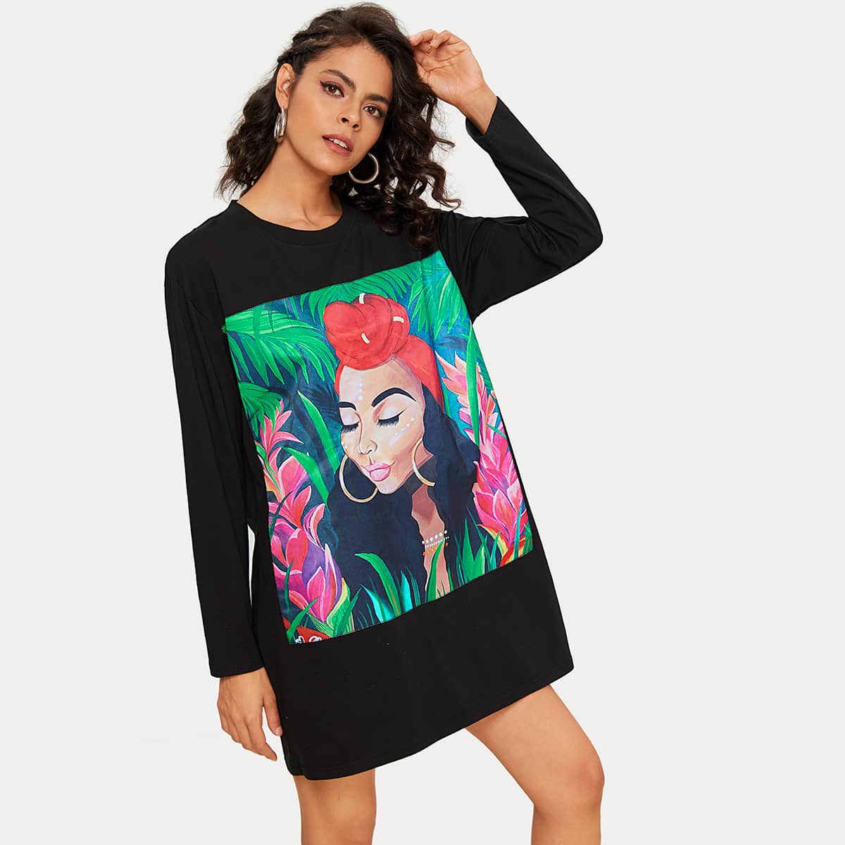 

Figure Graphic Long Sleeve Tee Dress, Black