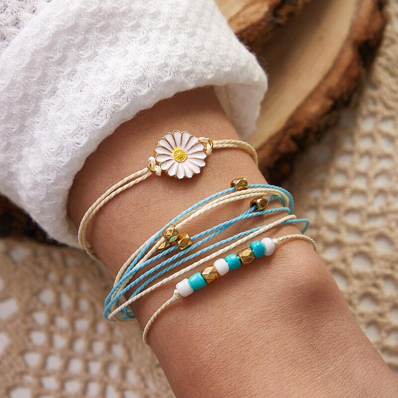 

3pcs Flower Decor Beaded Bracelet, Multicolor