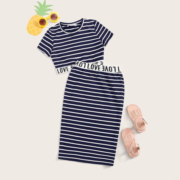 

Girls Striped Letter Tape Detail Crop Top & Skirt Set, Navy blue