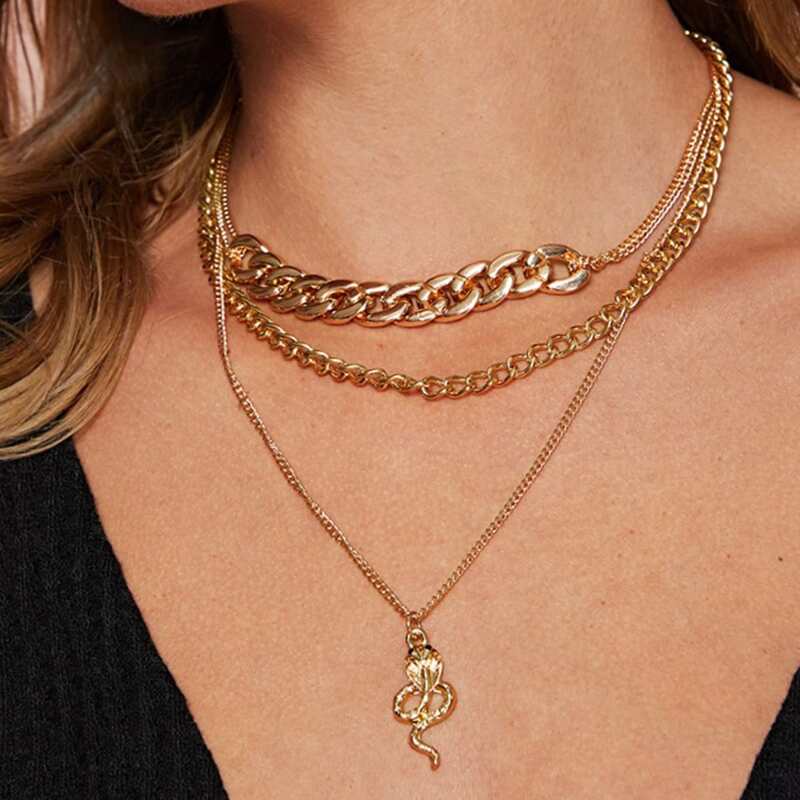 

1pc Snake Charm Necklace, Gold