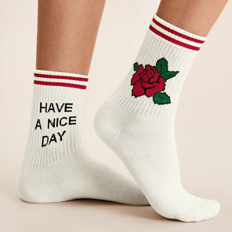 

Rose Graphic Ribbed Crew Socks, Beige
