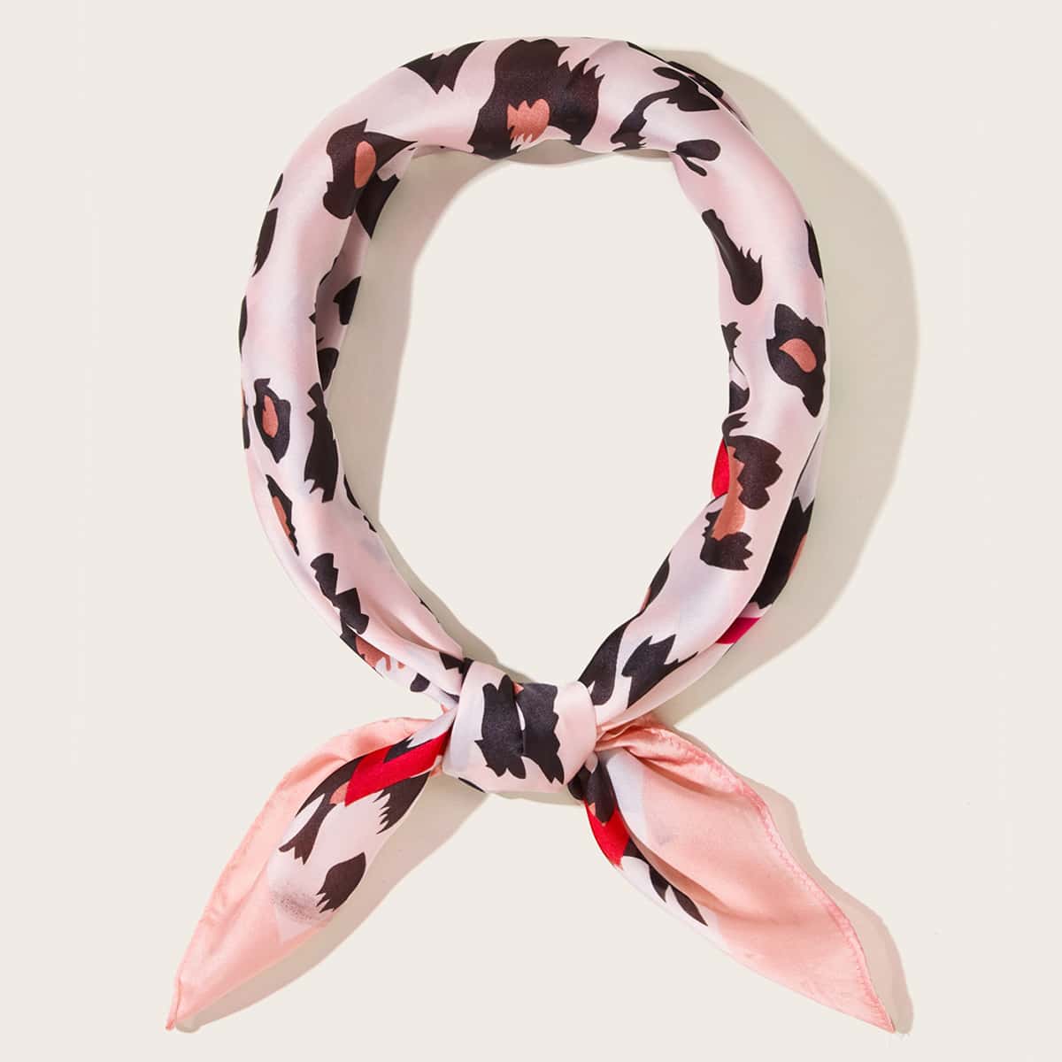 

Leopard Pattern Bandana, Multicolor