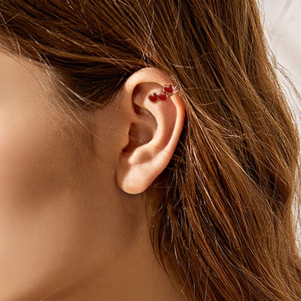 

1pc Heart Decor Ear Cuff, Red