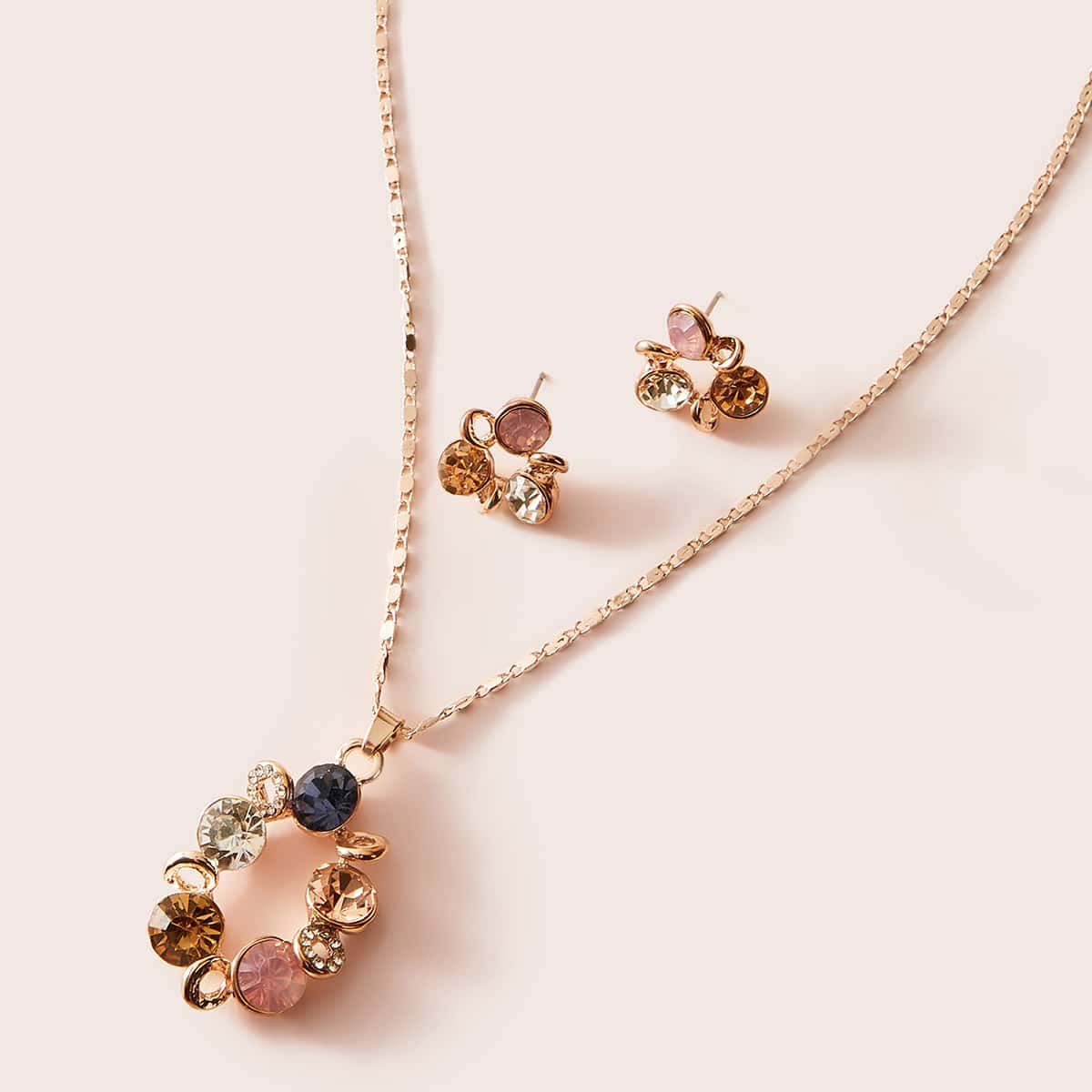 

1pc Gemstone Engraved Necklace & 1pair Earrings