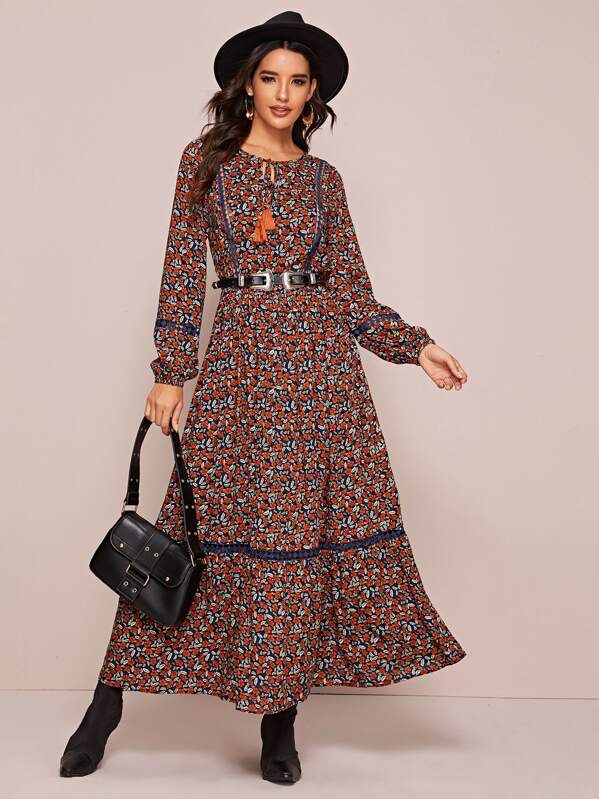 

Tie Neck Lace Detail Ditsy Floral Print A-line Dress Without Belt, Multicolor, Juliana