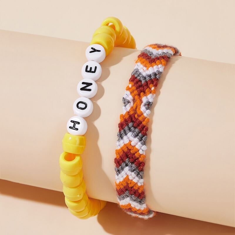 

2pcs Letter Print Bead Braided Bracelet Set, Multicolor