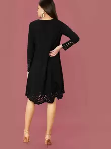 SHEIN Scallop Trim Laser Cut Solid Dress - Black - View 2