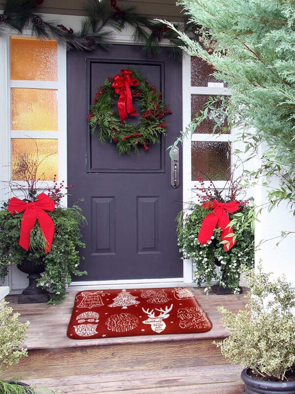 

Christmas Print Floor Mat, Red
