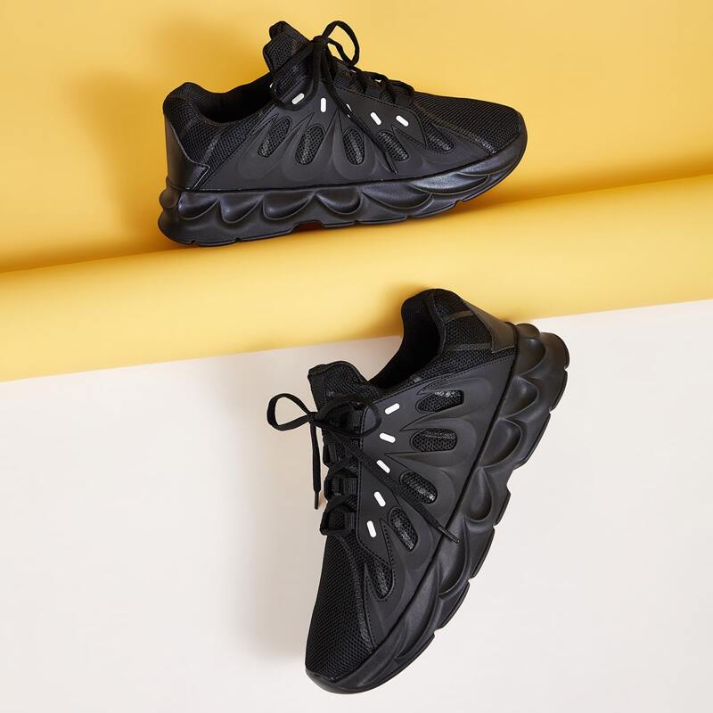 

Guys Lace-up Front Sneakers, Black