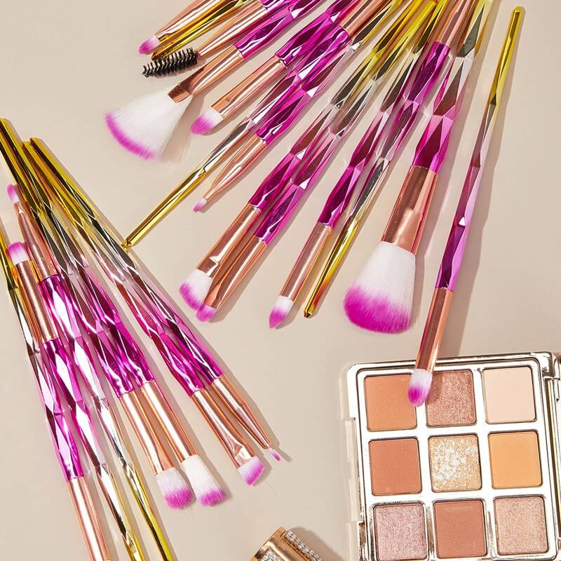 

20pcs Fan Shaped Gradient Handle Makeup Brush Set, Multicolor