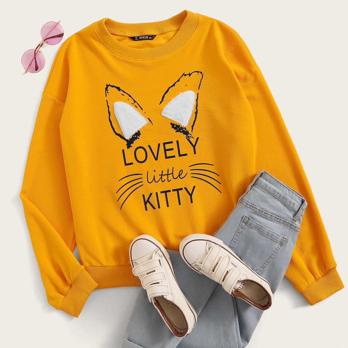 

Cartoon and Slogan Graphic Pullover, Yellow bright