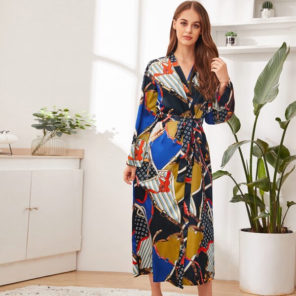 

Graphic Satin Belted Robe, Multicolor