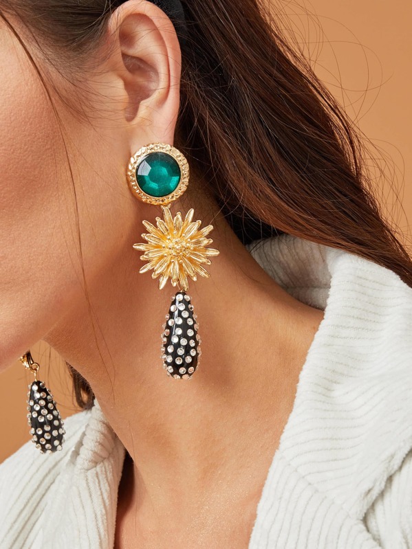 

1pair Metallic Flower Decor Rhinestone Engraved Waterdrop Earrings, Multicolor