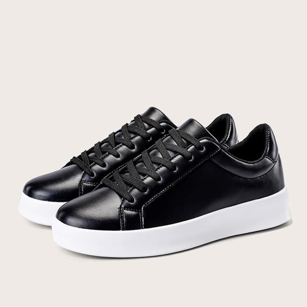 

Men Lace-up Front Low Top Sneakers, Black