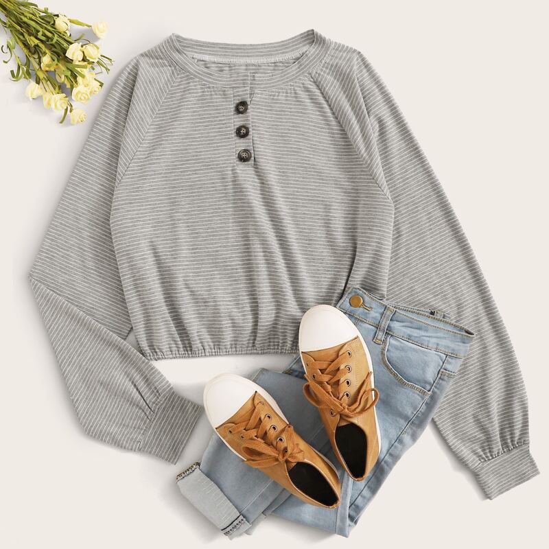 

Striped Raglan Sleeve Elastic Hem Tee, Grey