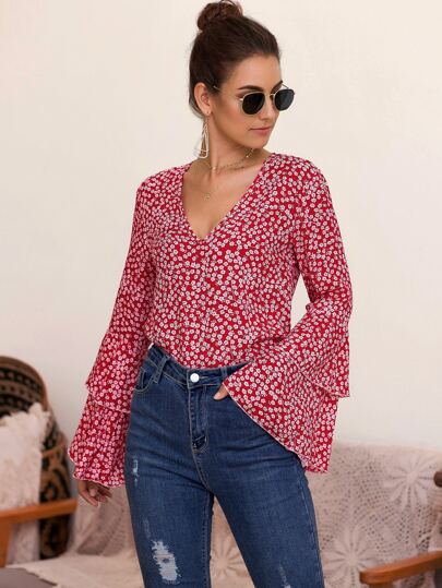 Ditsy Floral Flounce Sleeve V-neck Blouse