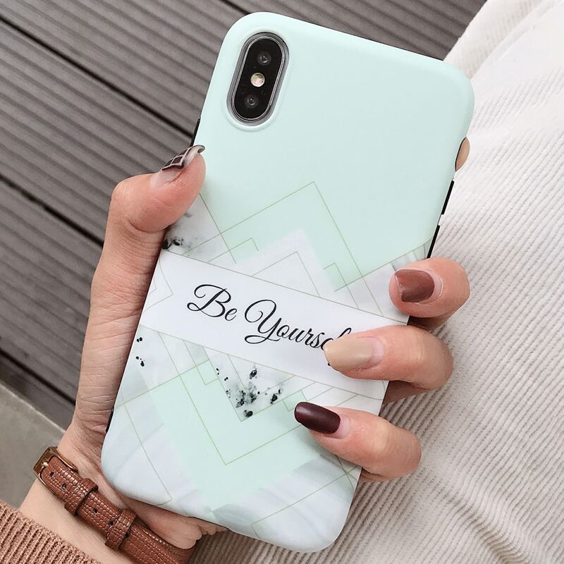 

1pc Letter & Geometric Print iPhone Case, Green