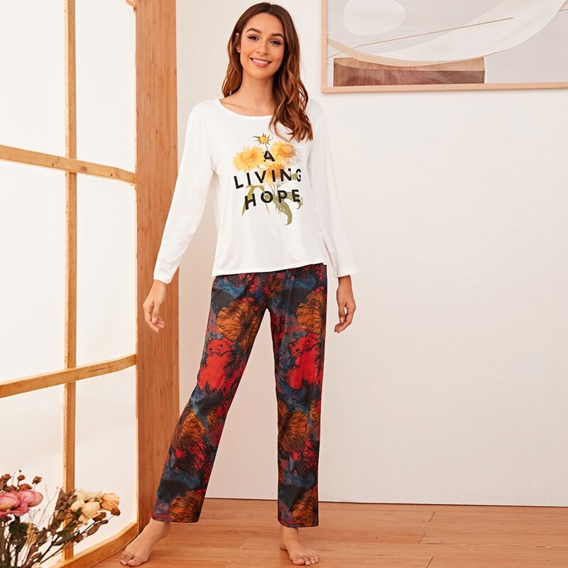

Letter & Sunflower Print PJ Set, Multicolor