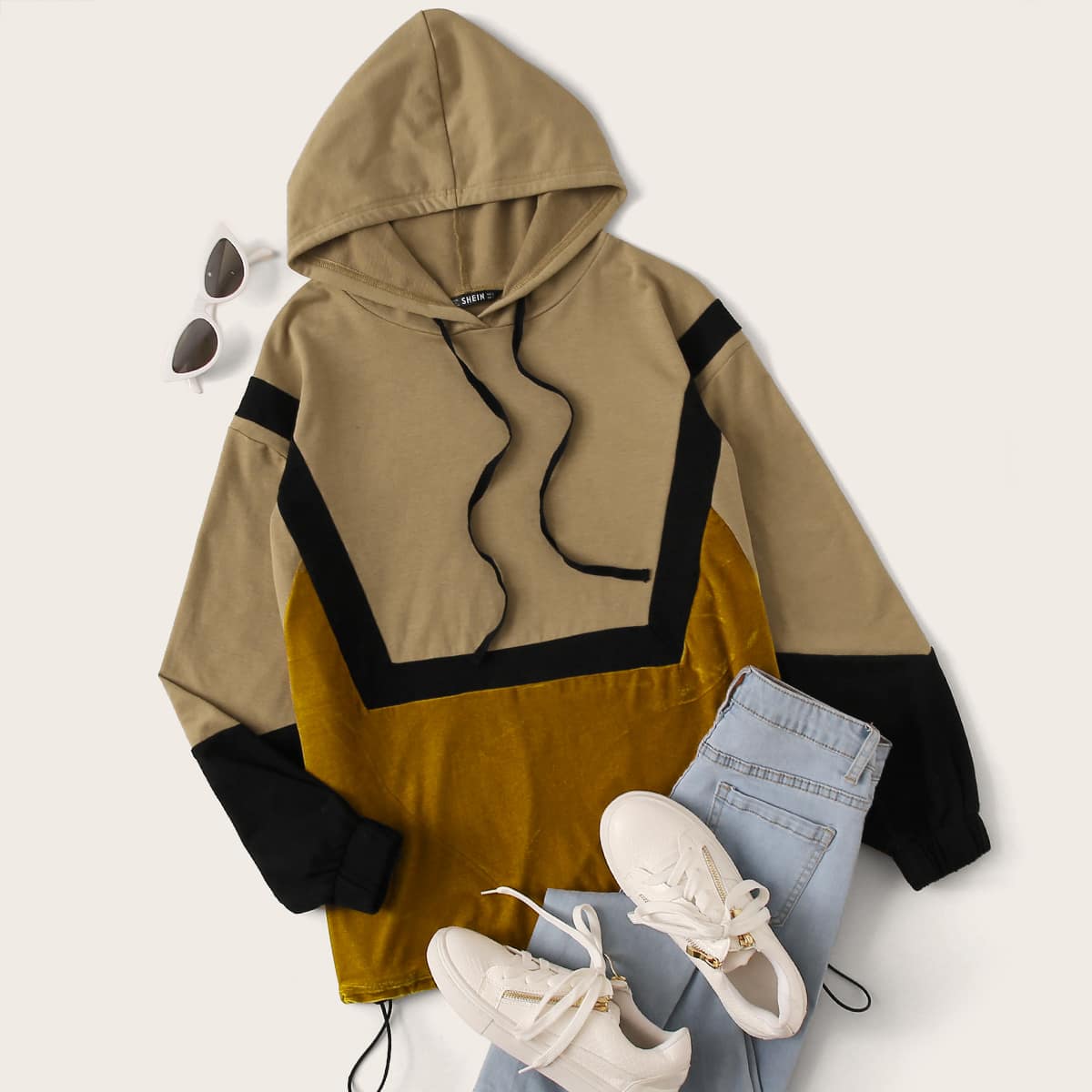 

Velvet Panel Drawstring Detail Colorblock Hoodie, Multicolor