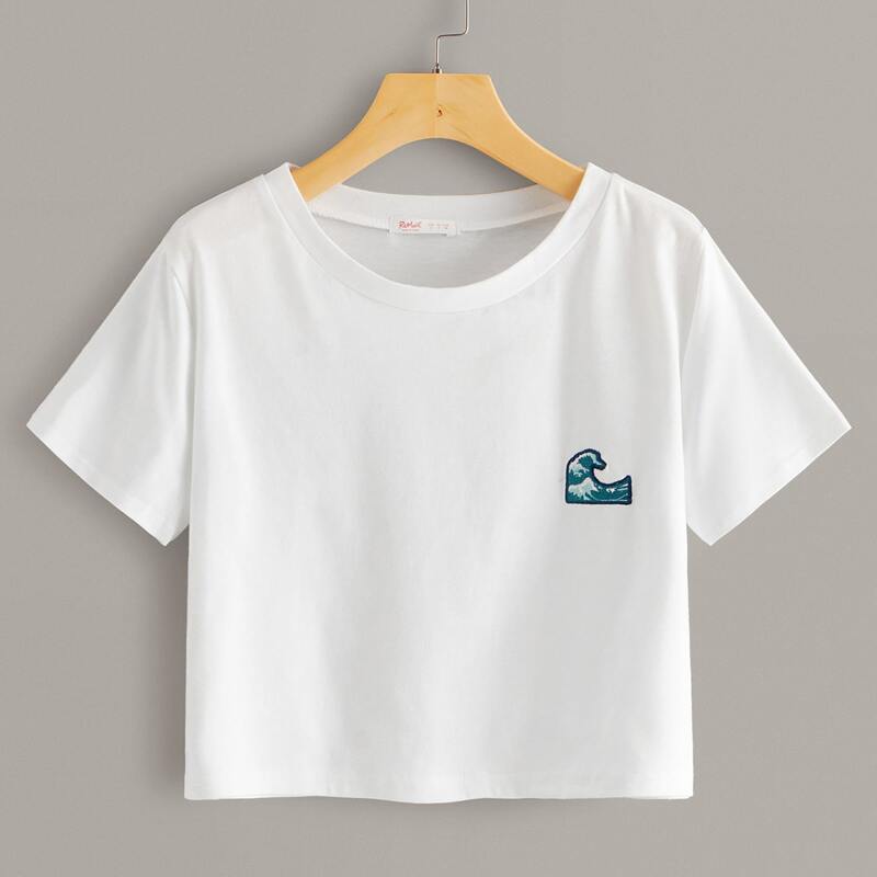 

Sea Embroidery White Crop Top