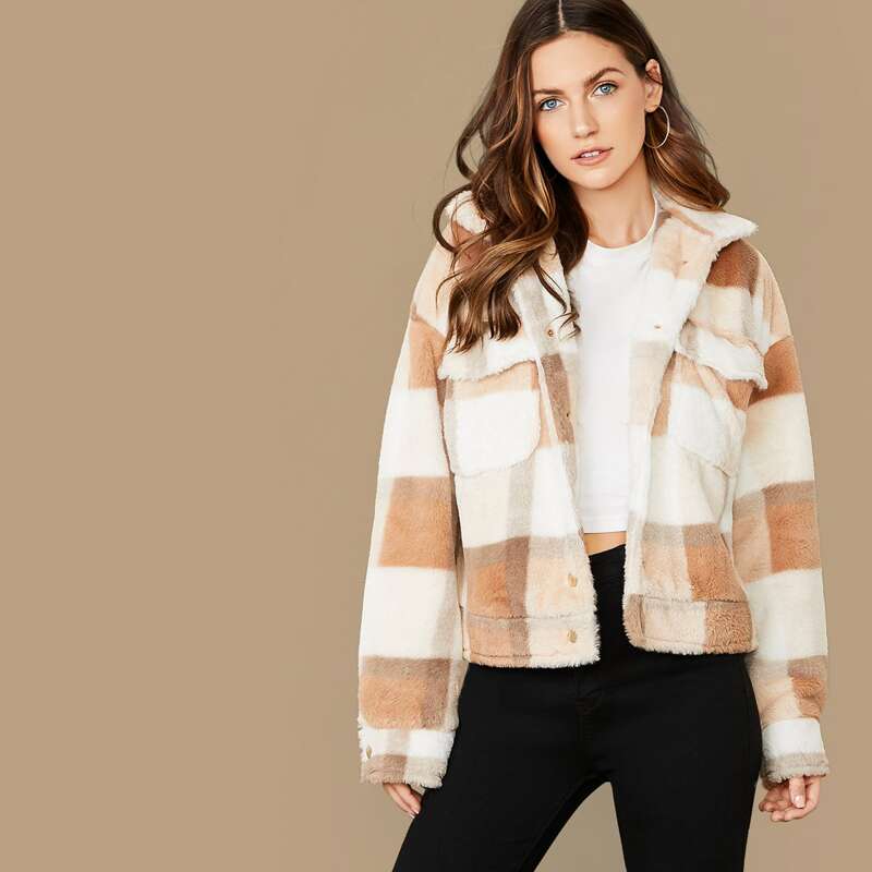 

Press Button Front Plaid Faux Fur Coat, Multicolor