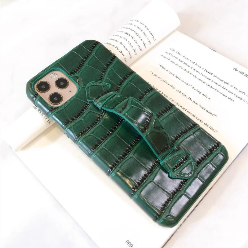 

Crocodile Embossed iPhone Case With Finger Strap, Green